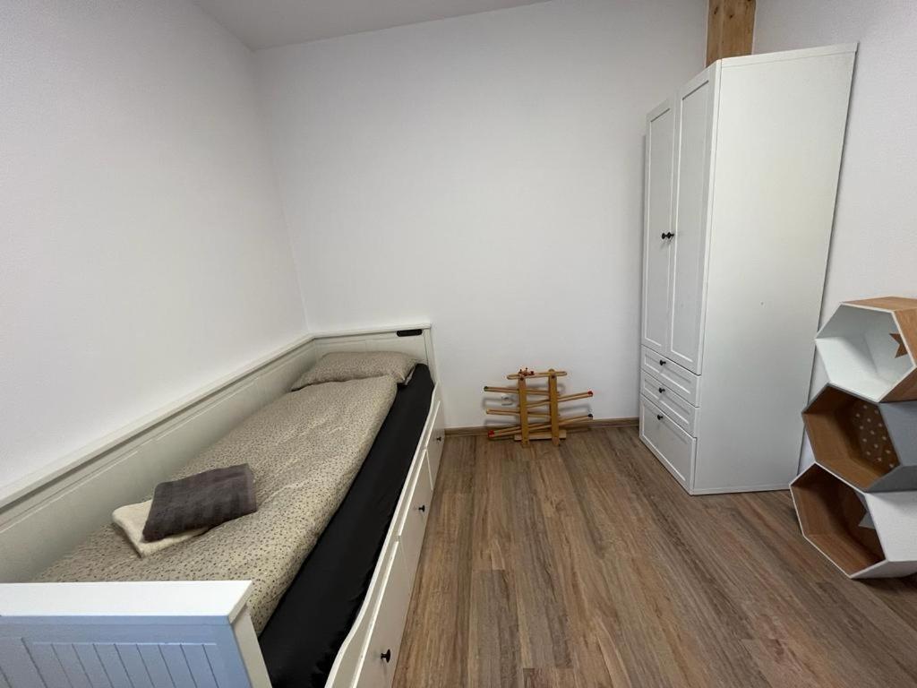 Apartmany Tobias Besiny Ngoại thất bức ảnh