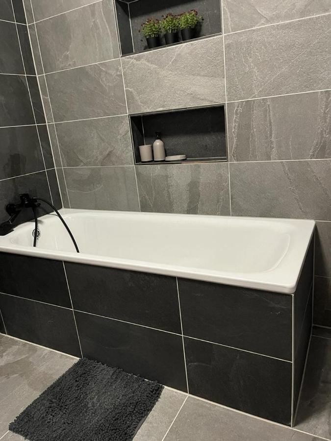 Apartmany Tobias Besiny Ngoại thất bức ảnh