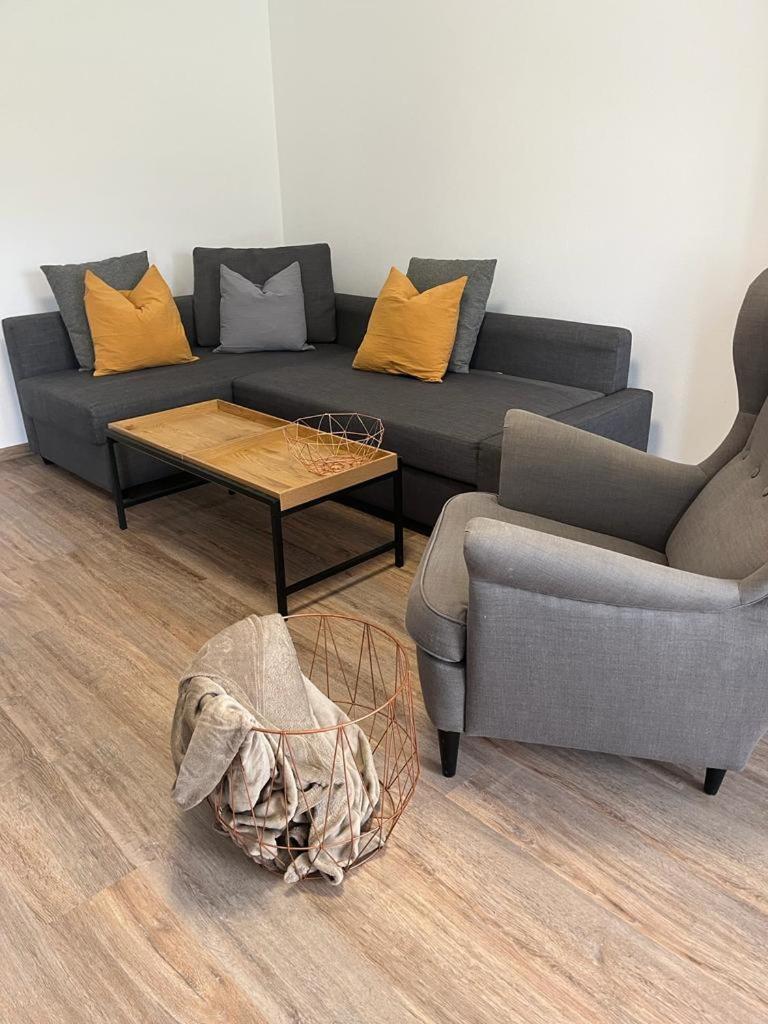 Apartmany Tobias Besiny Ngoại thất bức ảnh